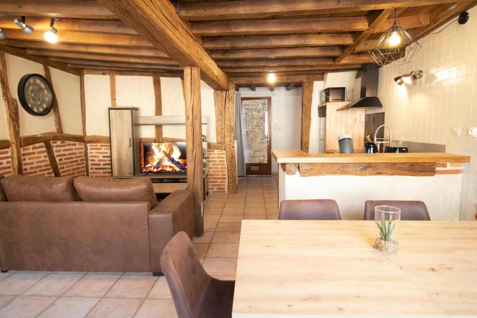 Les Chambres Tonics Montrevel-en-Bresse Εξωτερικό φωτογραφία